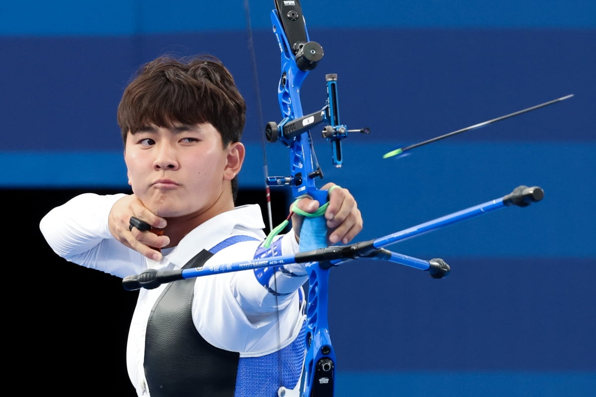 斯帕莱蒂：里奇有伤病风险要回俱乐部，洛卡特利会替代他