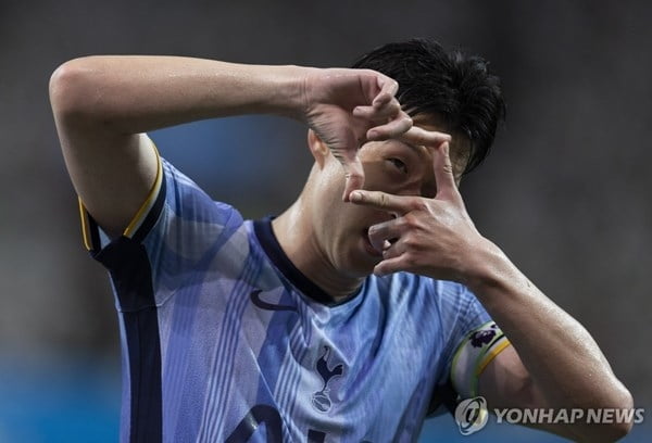 克星！快船双杀勇士，谁注意到赛后库里和哈登的举动