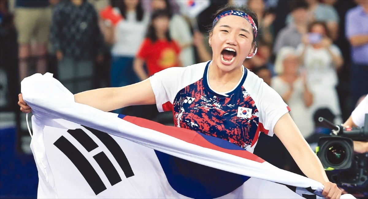 明日猛龙vs火箭伤病报告：巴雷特可以出战，伊森缺席