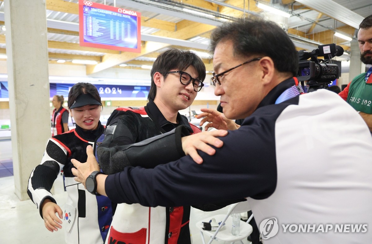 前NBA球员：科比不喜欢林书豪 觉得他打球很菜