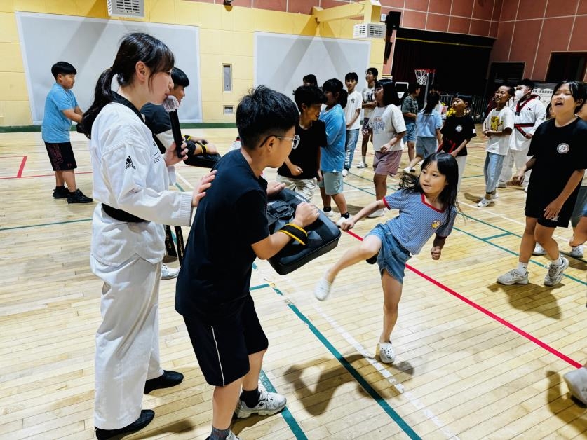 基翁：德利赫特足够出色，但是他对于比赛的阅读能力还不够好