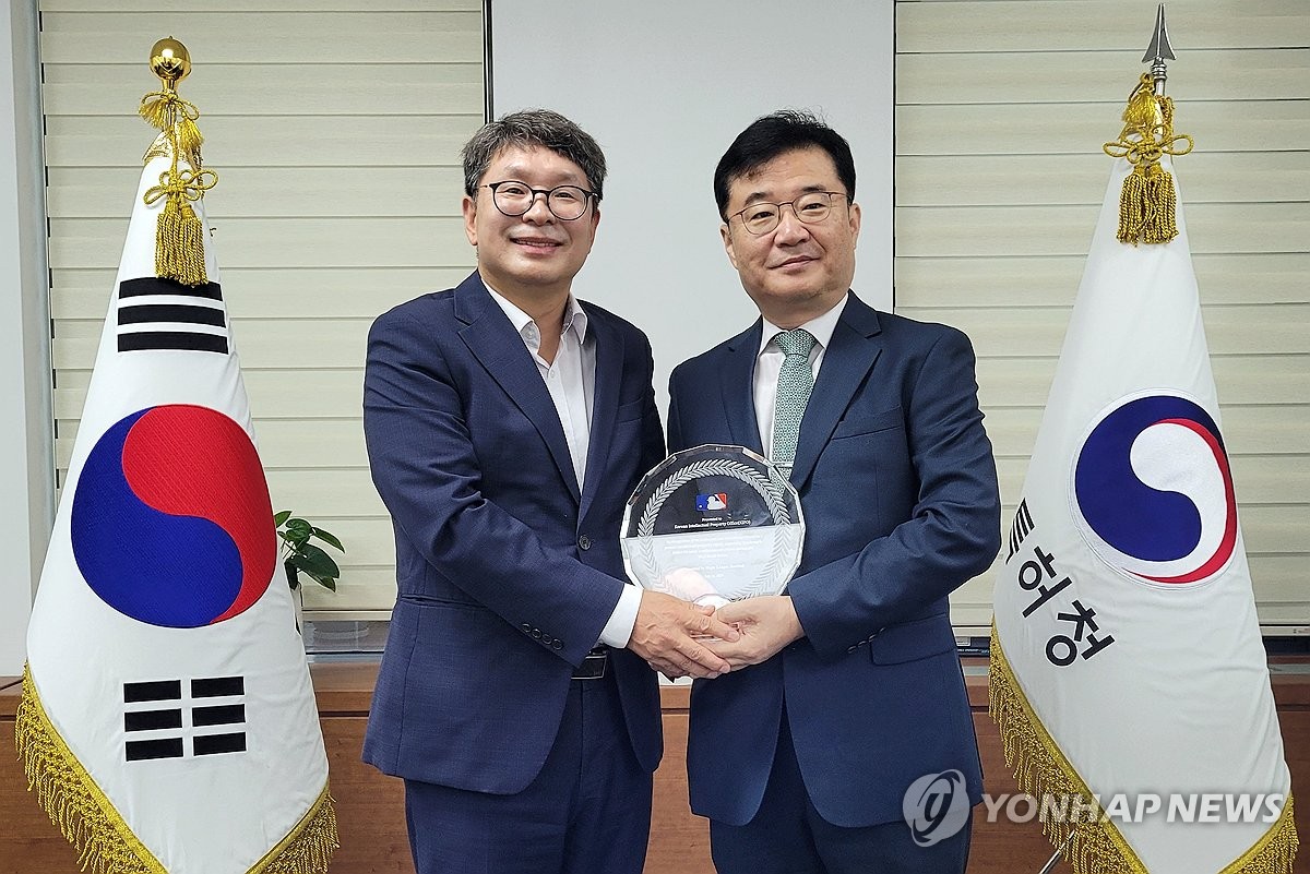 萨内：我们在德国杯上被淘汰了，但德甲联赛和欧冠仍在进行
