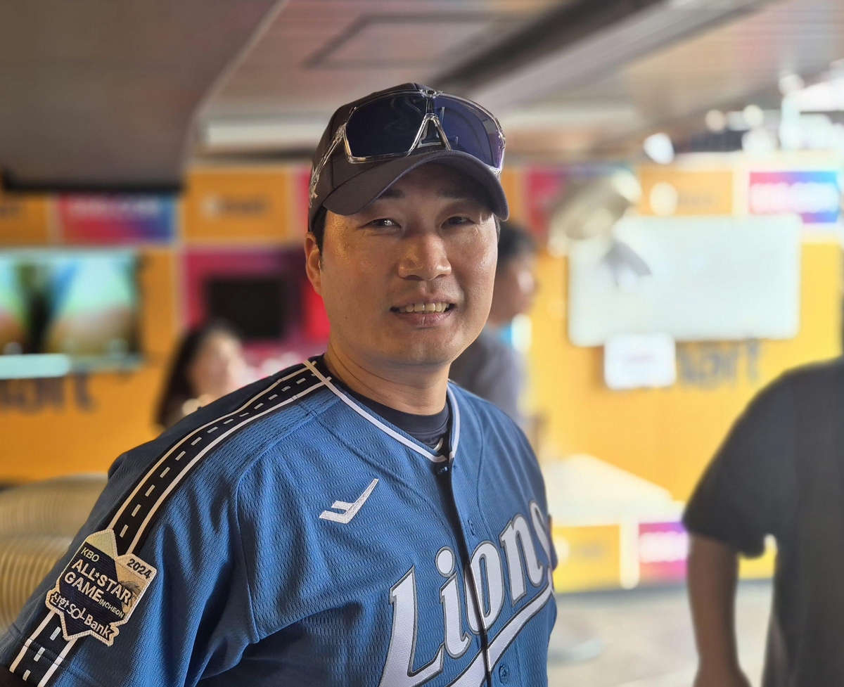 助攻唯一进球，迪洛伦佐：让卢卡库请客？全队都得请我吃饭