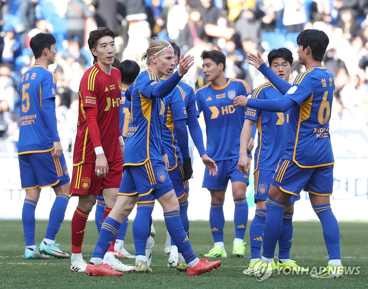 ⚽英超战报：恩昆库&马杜埃凯传射建功，桑乔献首球，切尔西5-1十人南安普顿
