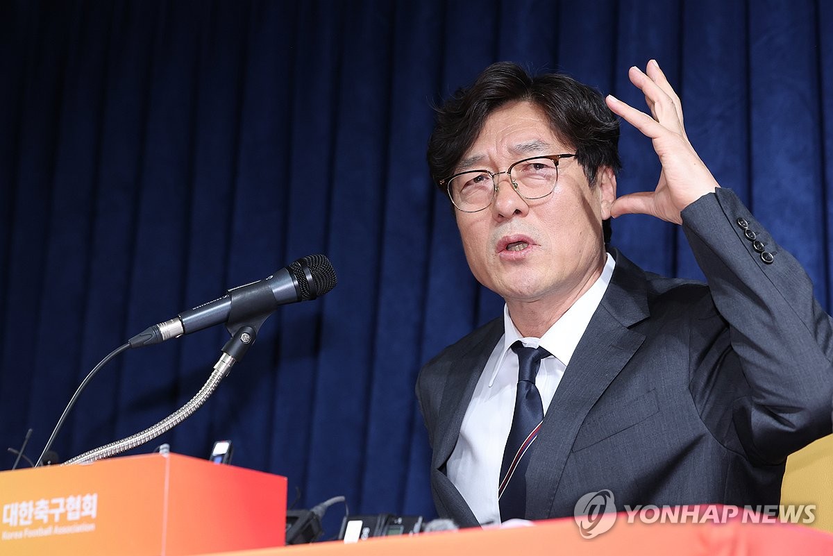 危险！西尔扎提与张宁缠斗过程中受伤下场疑似手臂脱臼