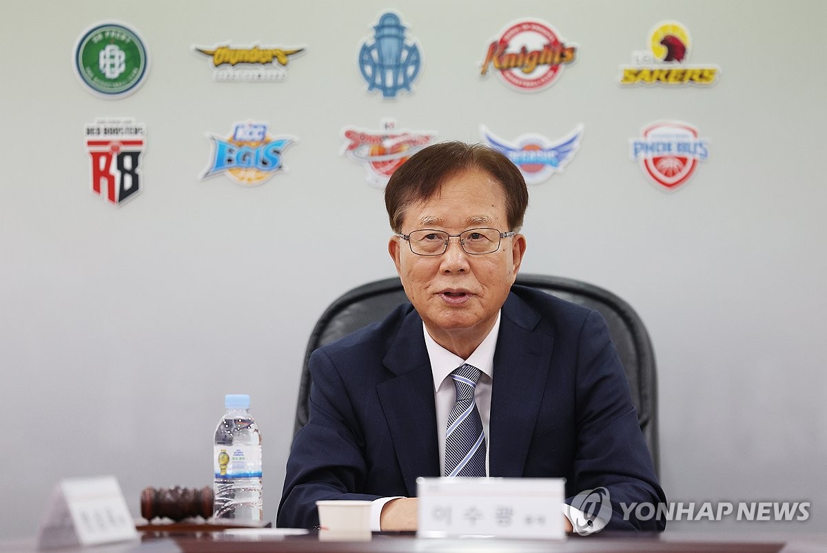 阿圭罗：维尼修斯因比赛态度而无法获金球奖 罗德里应更早得奖但输给梅西