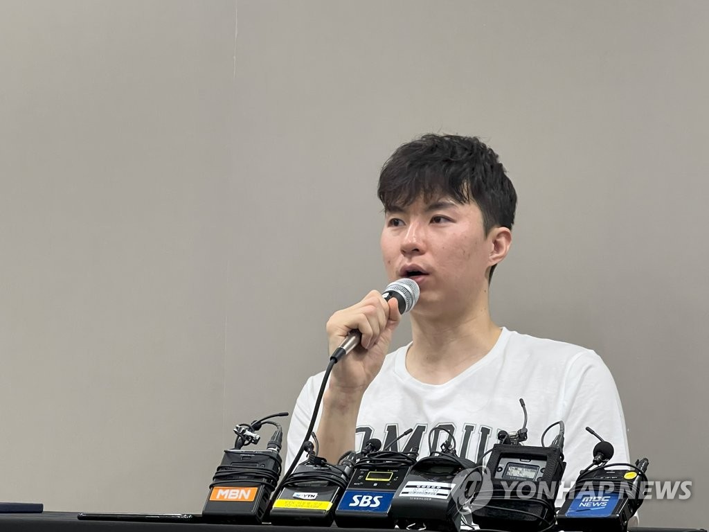 马雷斯卡：桑乔因病无缘出战曼联；我对恩佐的信任仍是100%的
