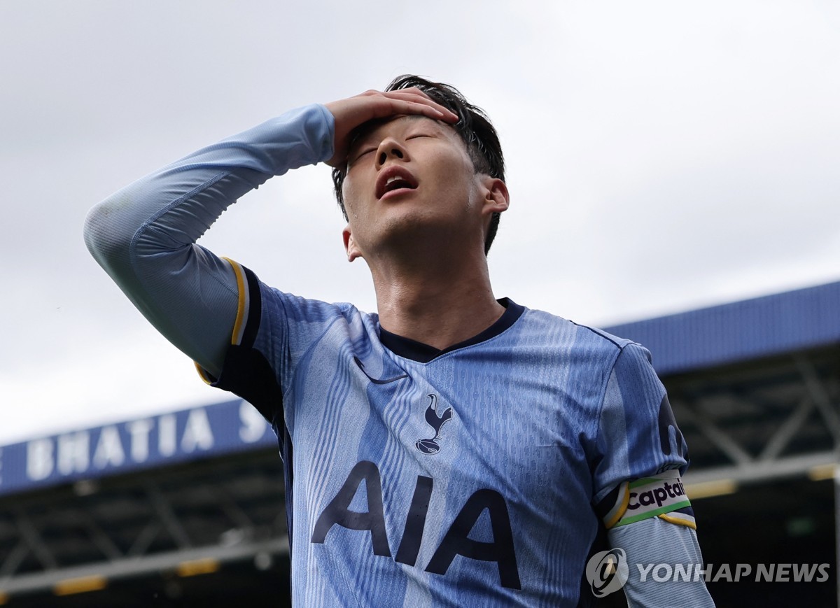 福克斯最后一攻造到乔治三分犯规 教练挑战后改判 爵士最终117-114击败国王